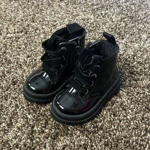 Toddler boots